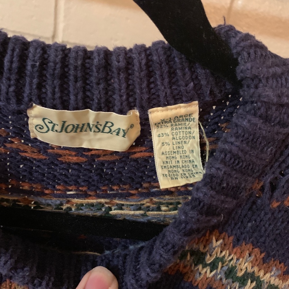 St. John’s Bay sweater - Picture 3 of 3